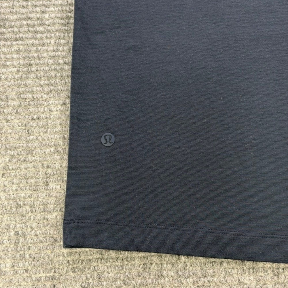 Lululemon Short Sleeve Polo Shirt Mens Medium Grey Technical Golf Work Top READ - Picture 5 of 9